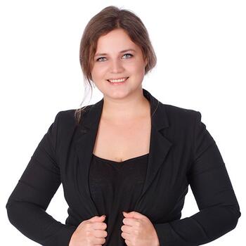 Charlotte Zumkley*, Rechtsanwältin